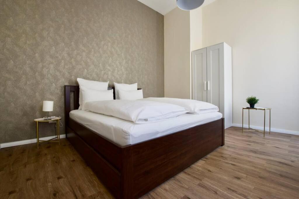 Premium Apartment By Hi5 - Astoria 4 Bedroom Budapest Exterior foto